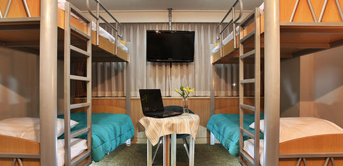 Khách sạn Olympic Parktel 3*